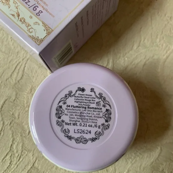 Flower Knows Butterfly Cloud Collar Blush Duo Fluttering Romance 04 BNIB - Picture 8 of 16